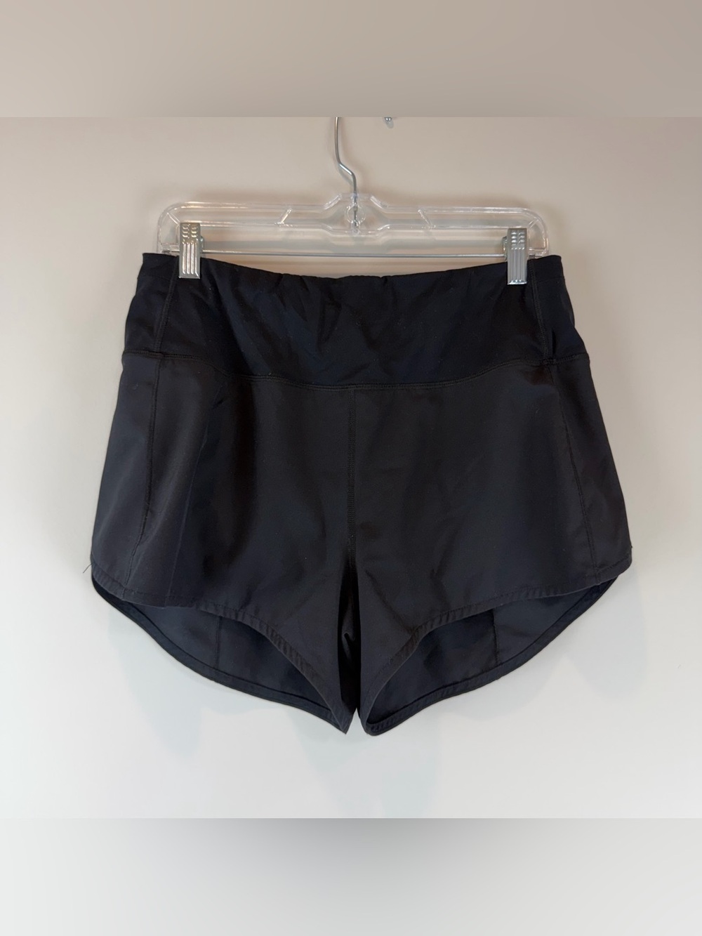 Quince Black Classic Athletic Athleisure Preppy Shorts Size Medium